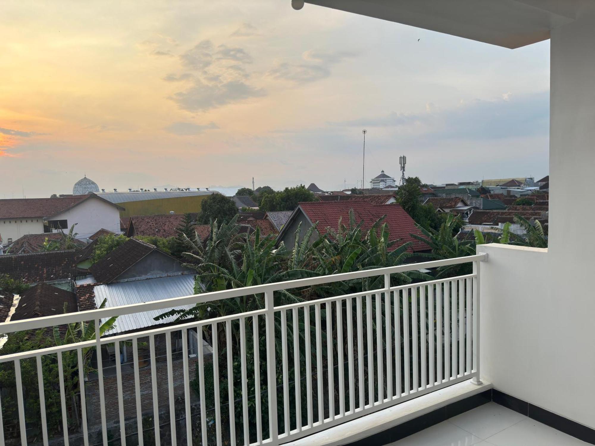Han Gang Syariah Ponorogo المظهر الخارجي الصورة